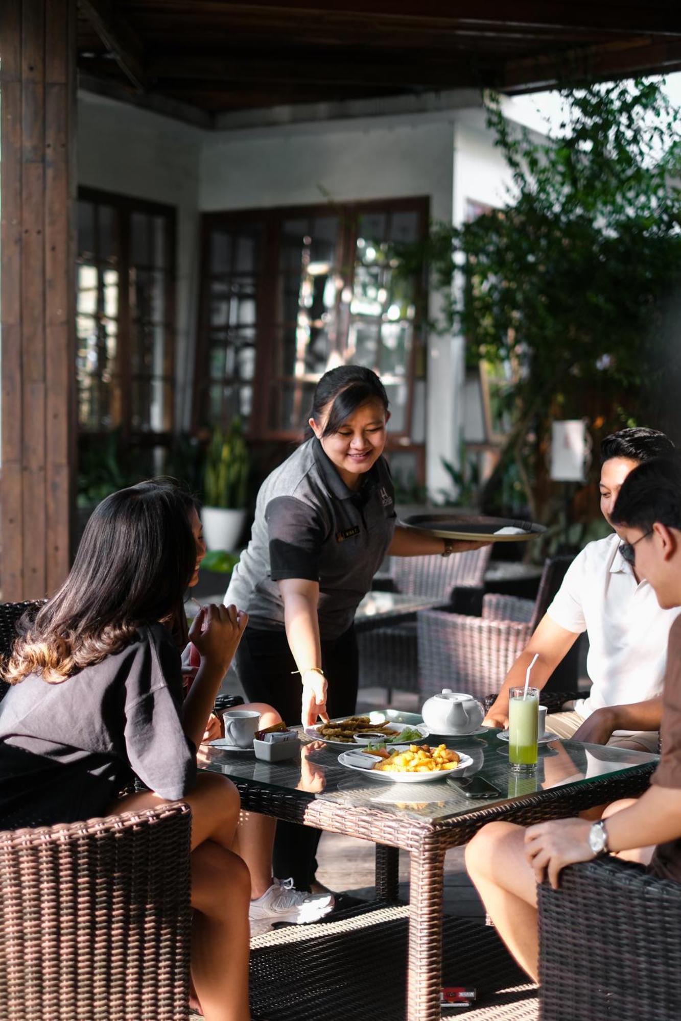 House Sangkuriang Hotel Bandung Exterior foto