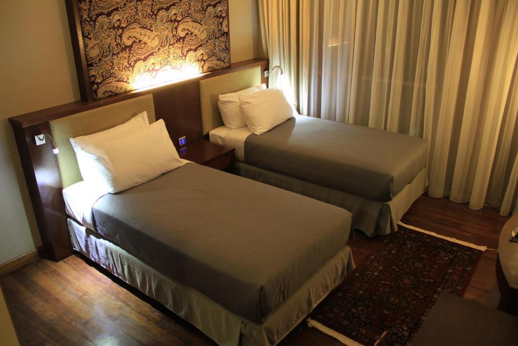 House Sangkuriang Hotel Bandung Cameră foto
