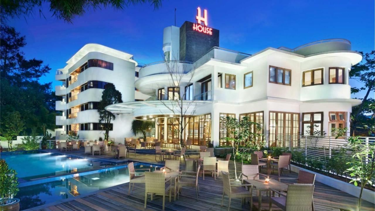 House Sangkuriang Hotel Bandung Exterior foto